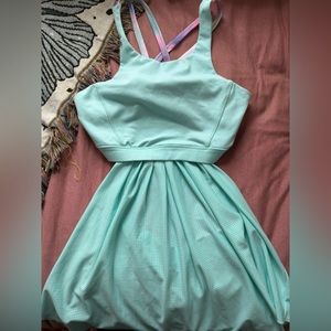 Retired POPFLEX Blogilates “Goddess Top” in Seafoam Size S/M